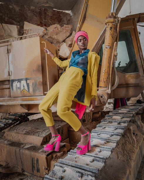 hera mustard suit