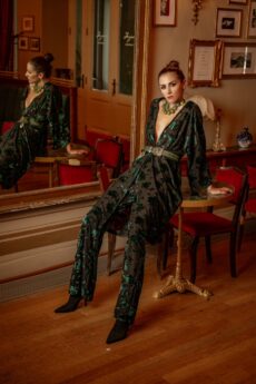 h-era sheer velvet set