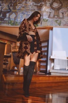 h-era knitted set