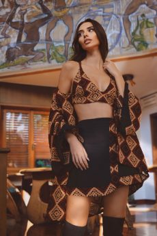 h-era knitted set
