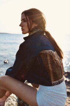 h-era denim jacket